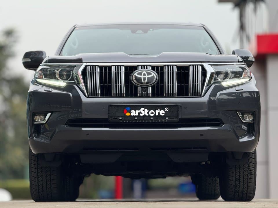 Toyota Land Cruiser Prado VX.L
